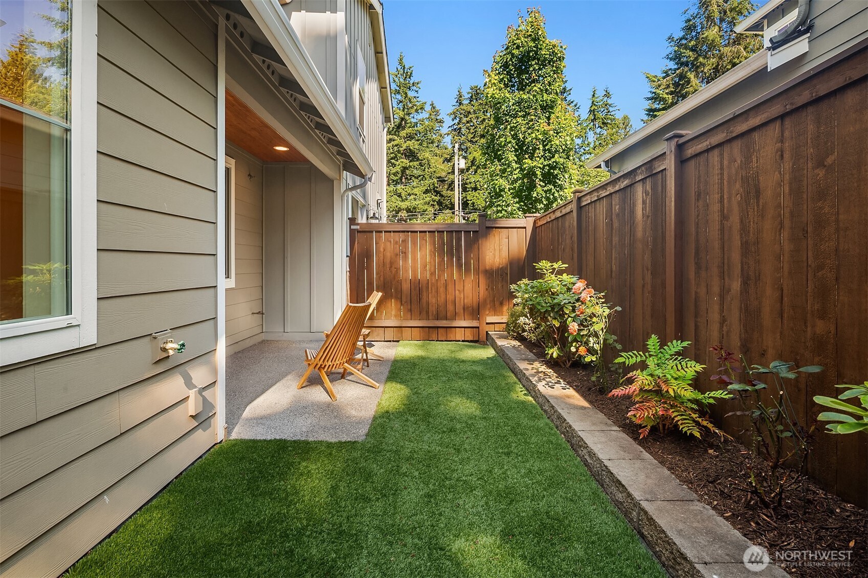 21224 82nd Place Property Photo 29
