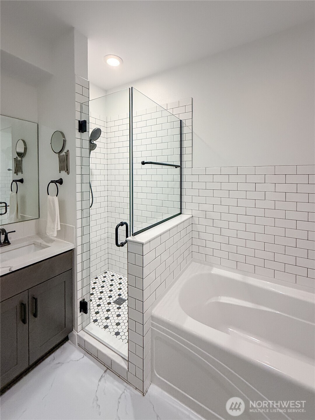 12208 Ne 24th Street 124 Property Photo 13