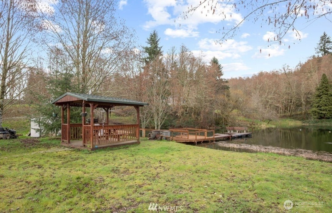 189 Trout Lakes Property Photo 5