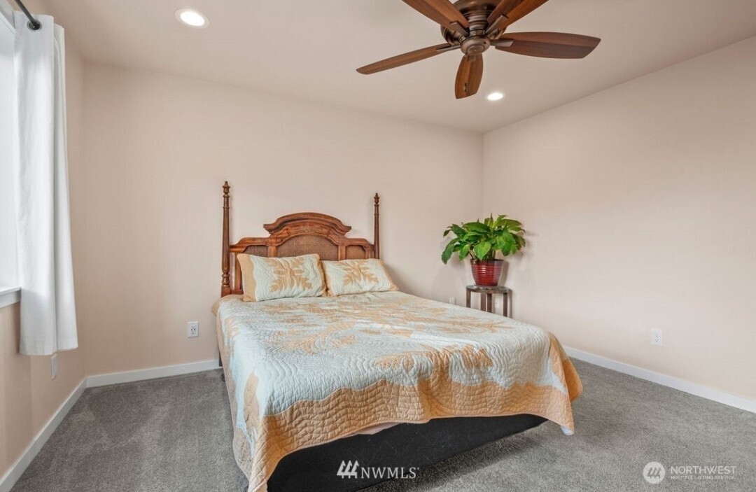 189 Trout Lakes Property Photo 19