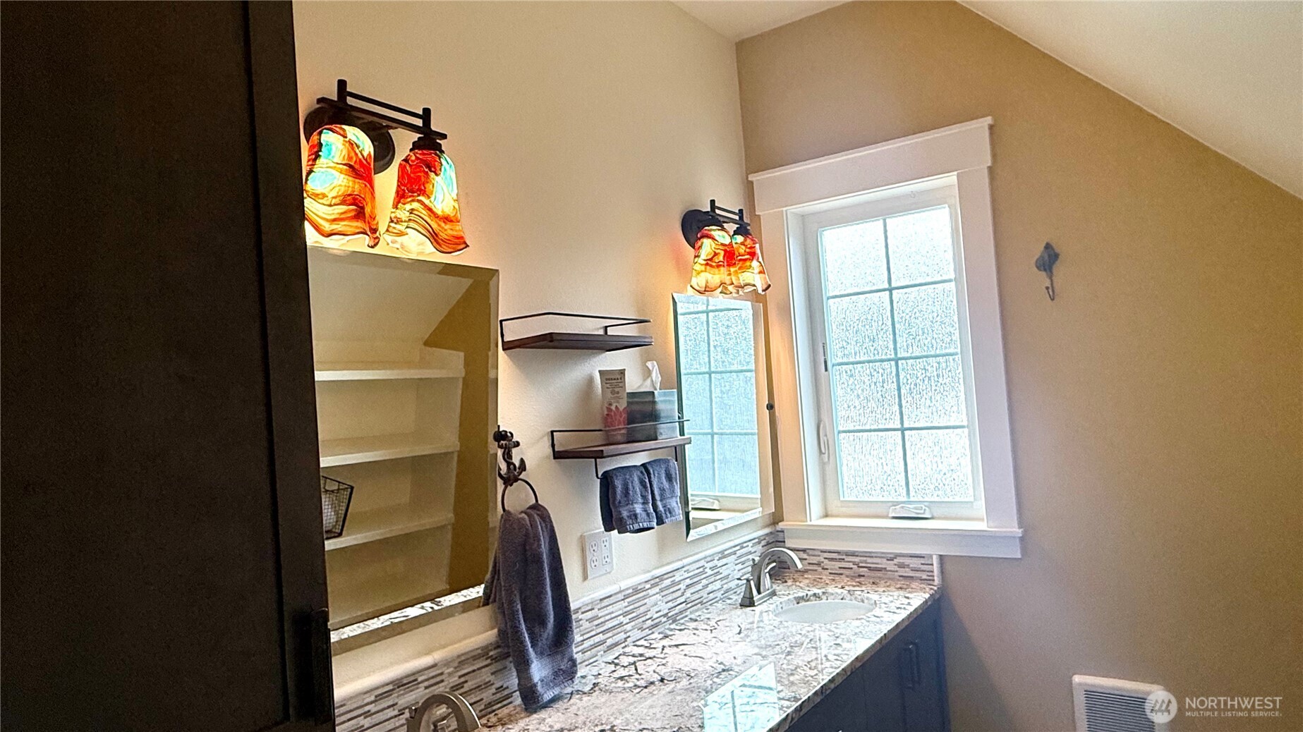 5010 L Place Property Photo 18