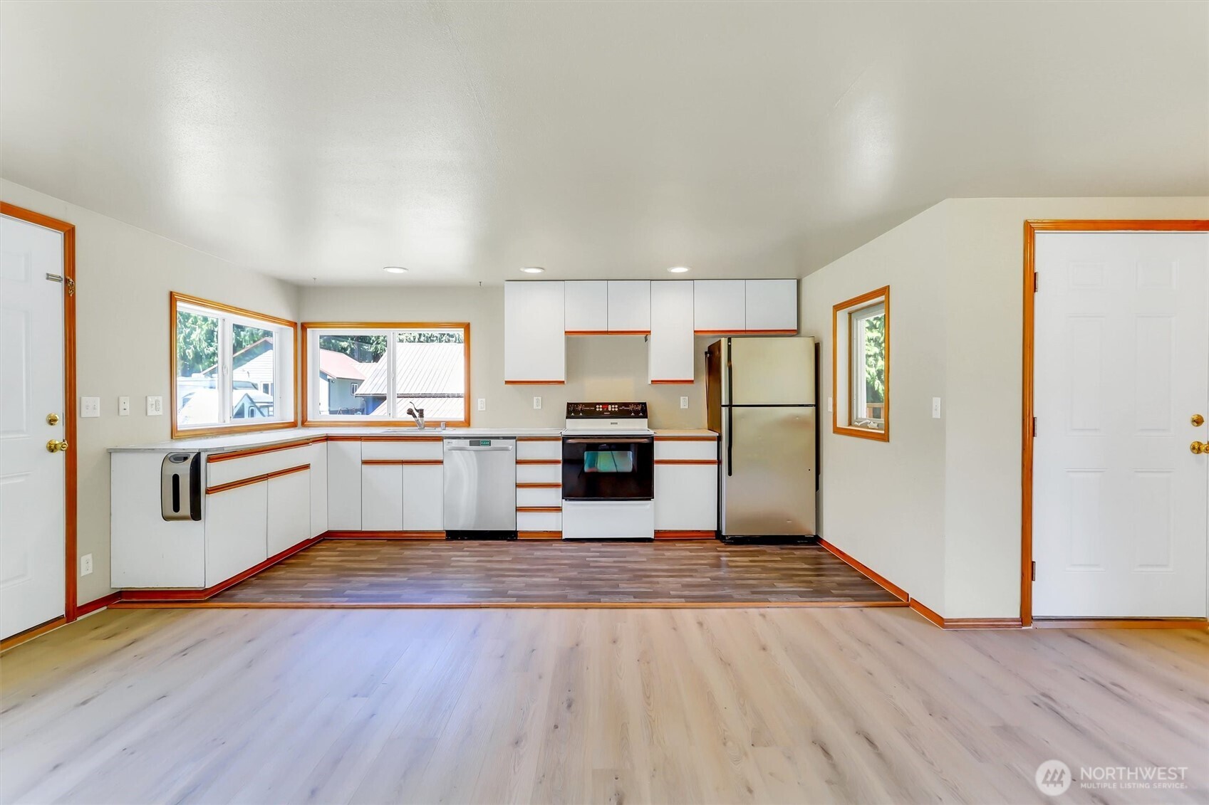 41794 Mountain View Lane Property Photo 7