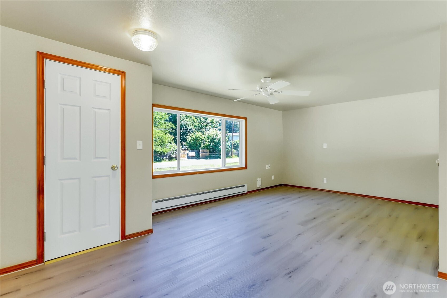 41794 Mountain View Lane Property Photo 9