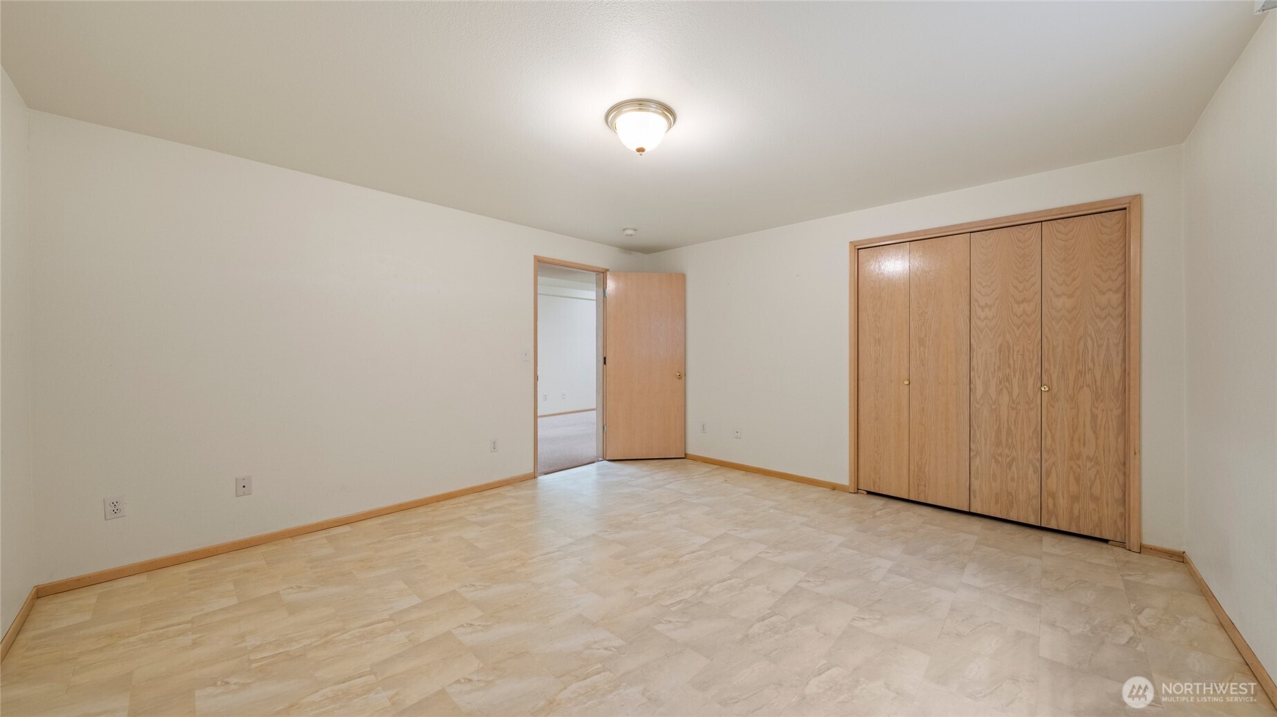 996 Se Admiral Place Property Photo 23