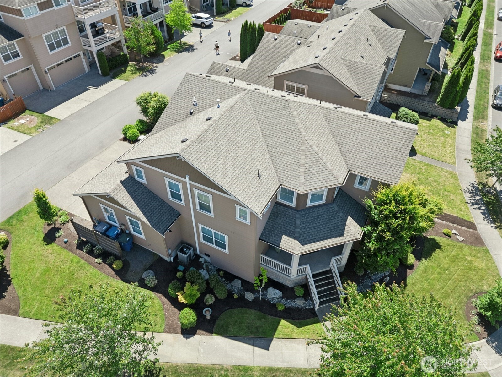 2021 7th Place Property Photo 35