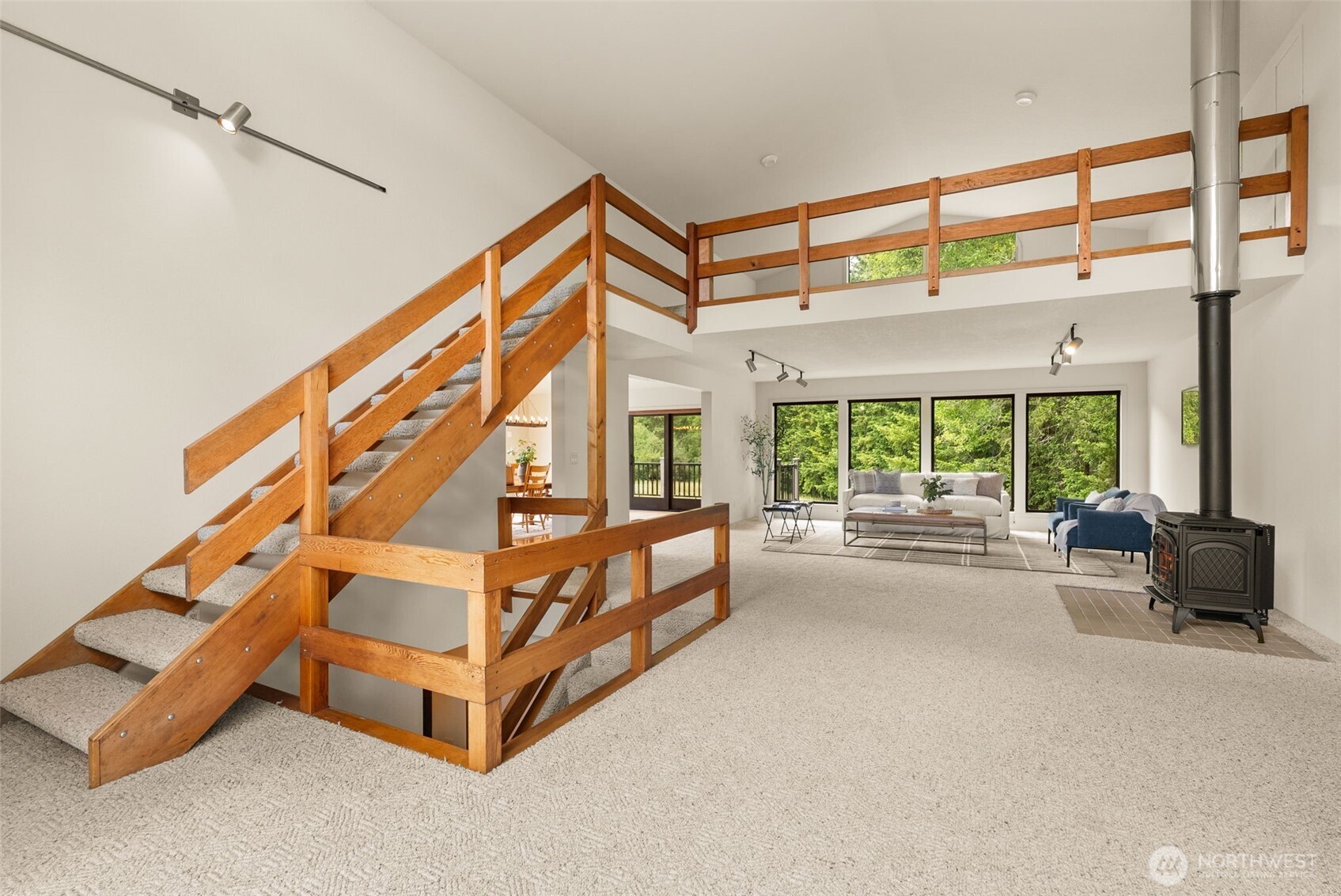 1677 North Fork Road Property Photo 8