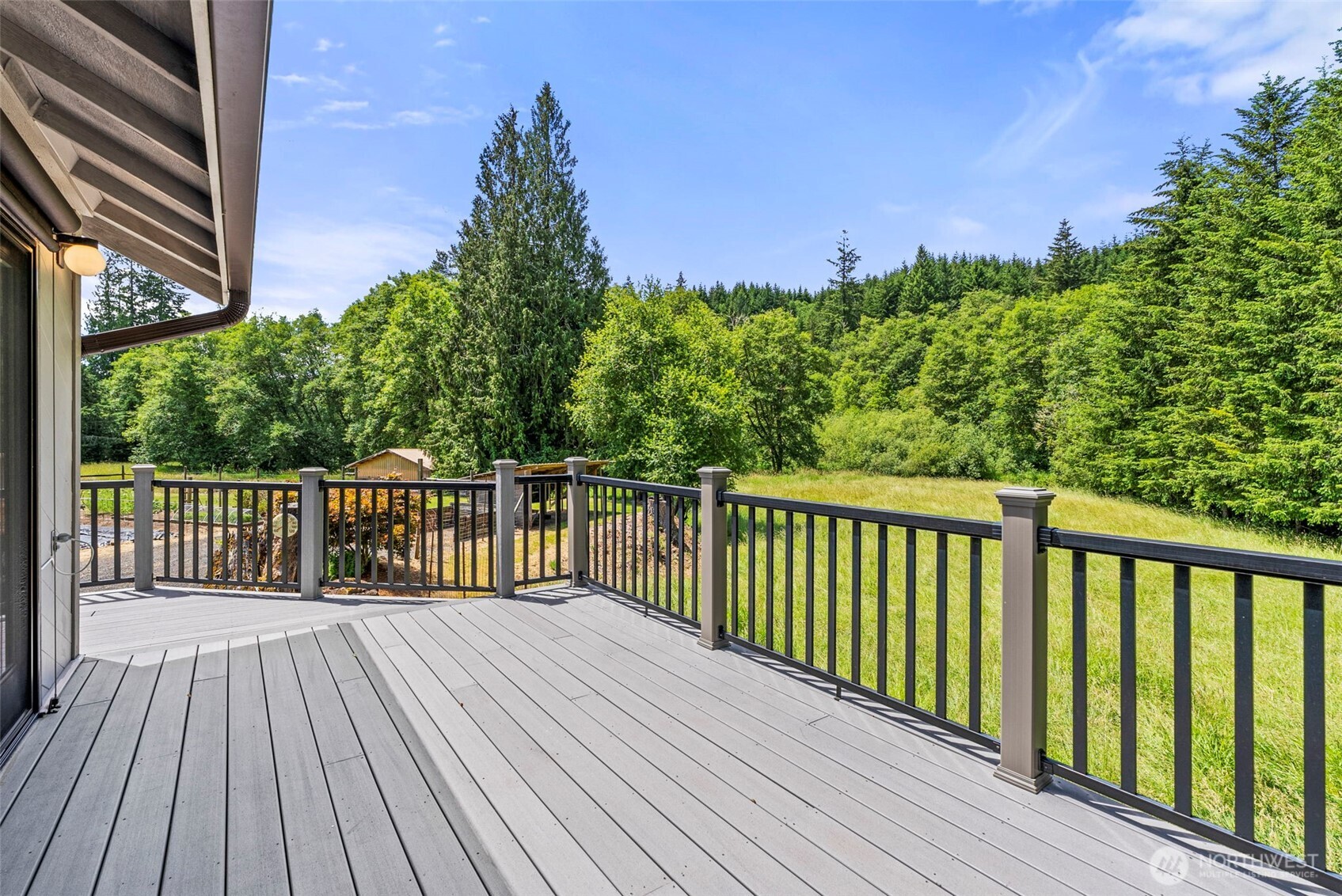 1677 North Fork Road Property Photo 16
