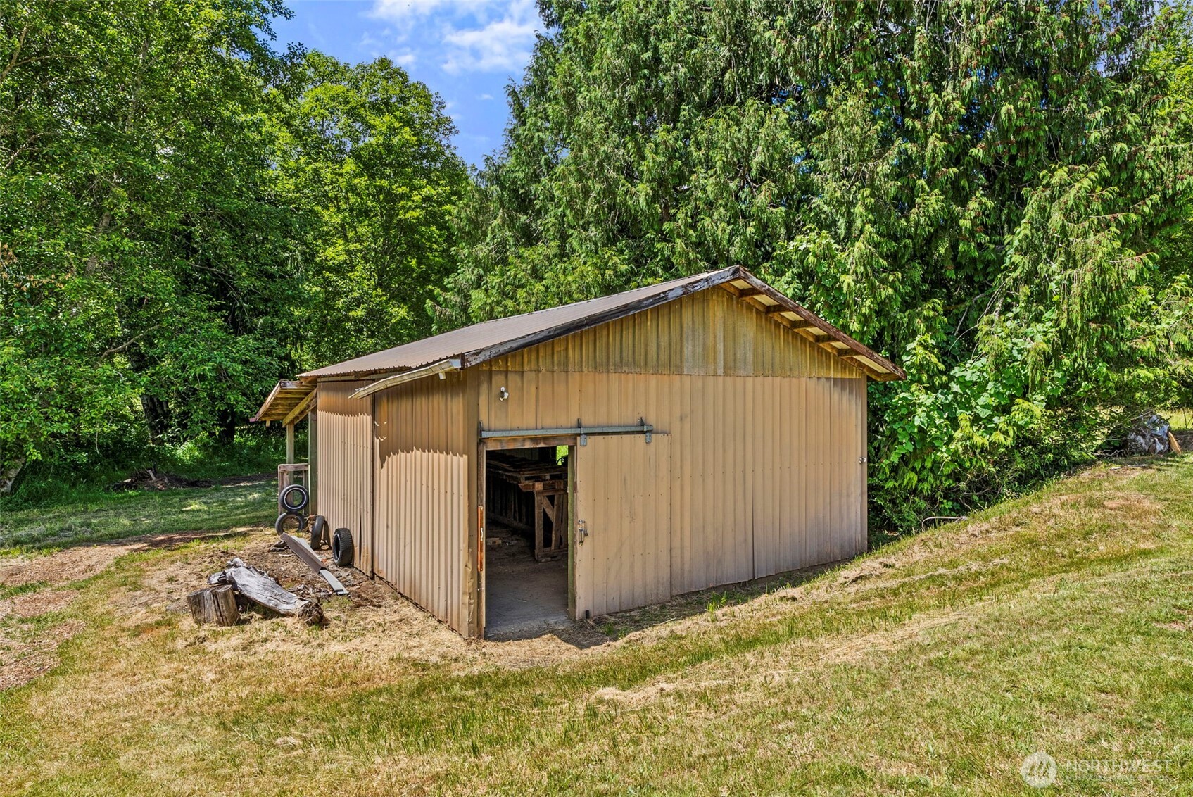 1677 North Fork Road Property Photo 32