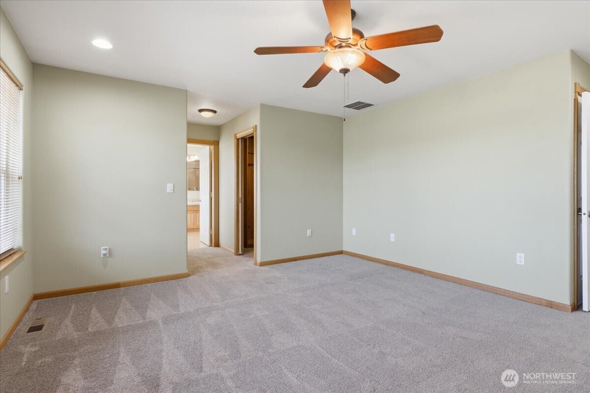 55212 Bay Area Drive Property Photo 19