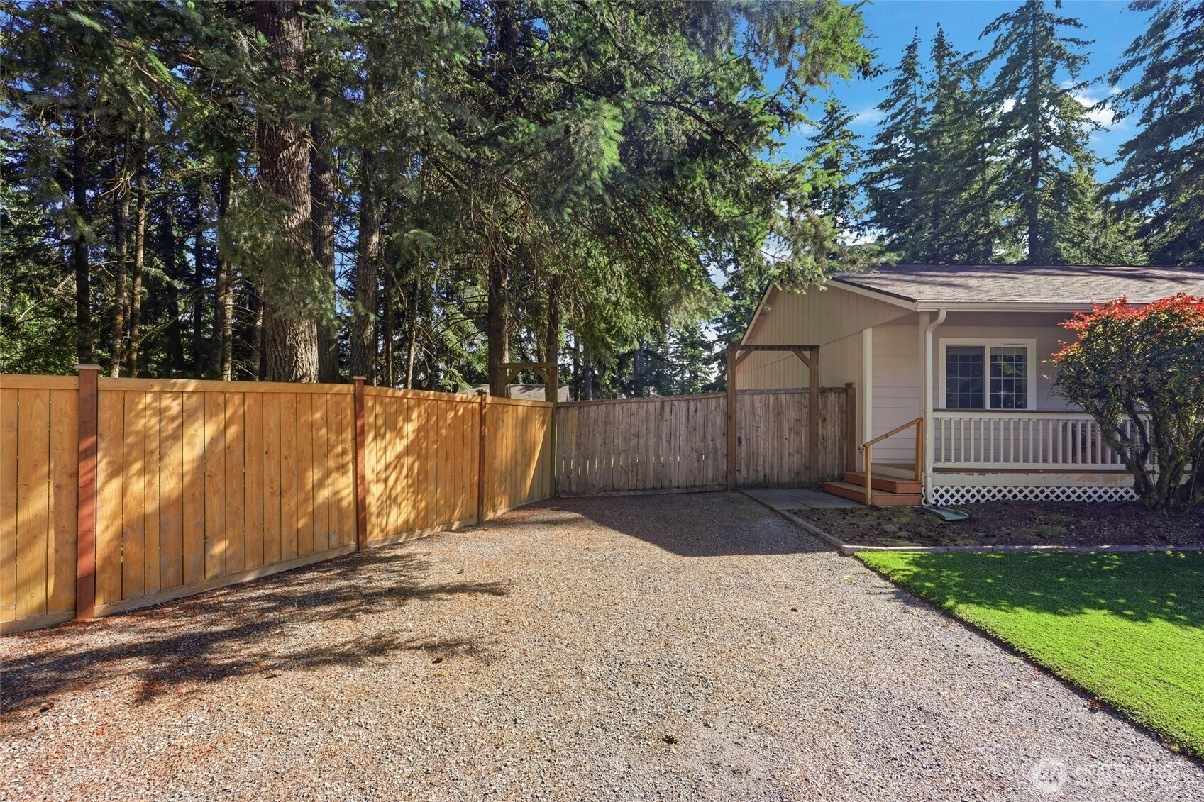 506 Nieland Loop Property Photo 5