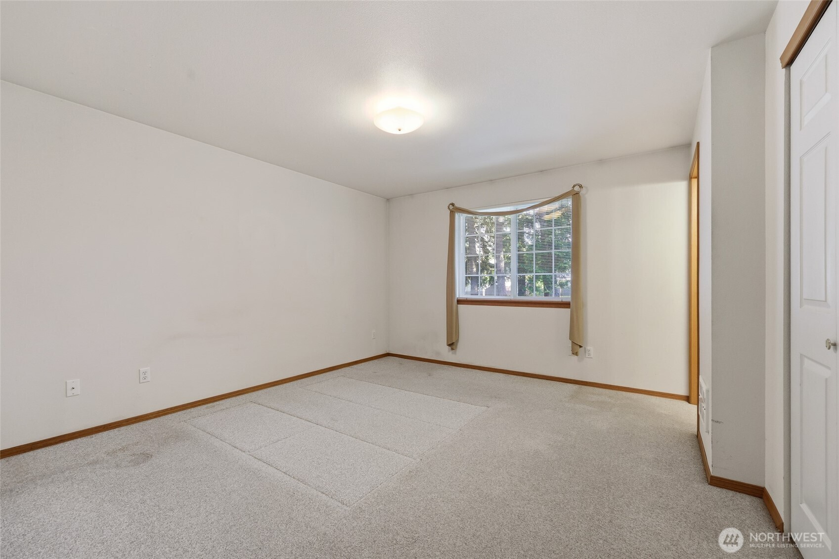 506 Nieland Loop Property Photo 27