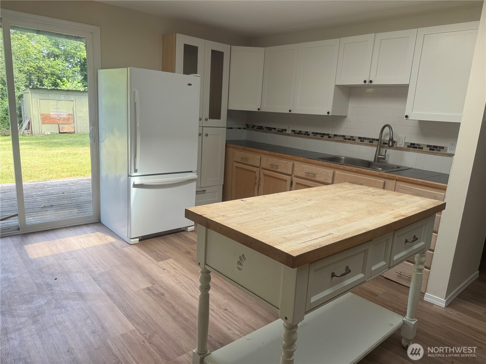 9618 Holly Drive Property Photo 16