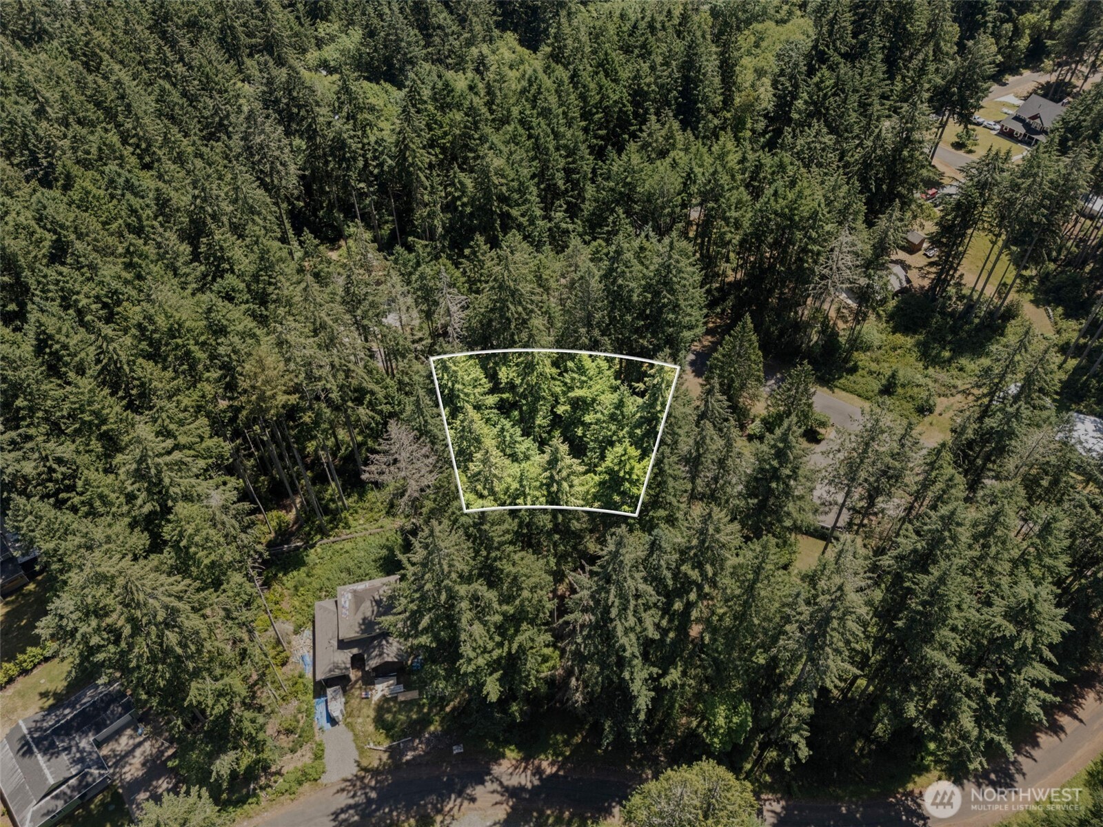 11103 Leschi Circle Property Photo 12