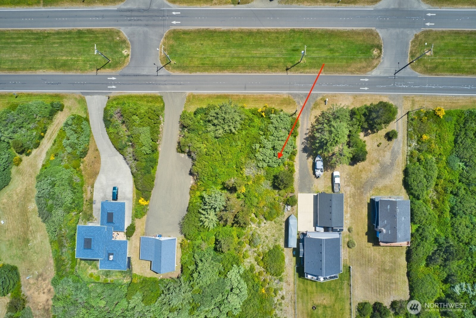 429 Ocean Shores Boulevard Property Photo 6