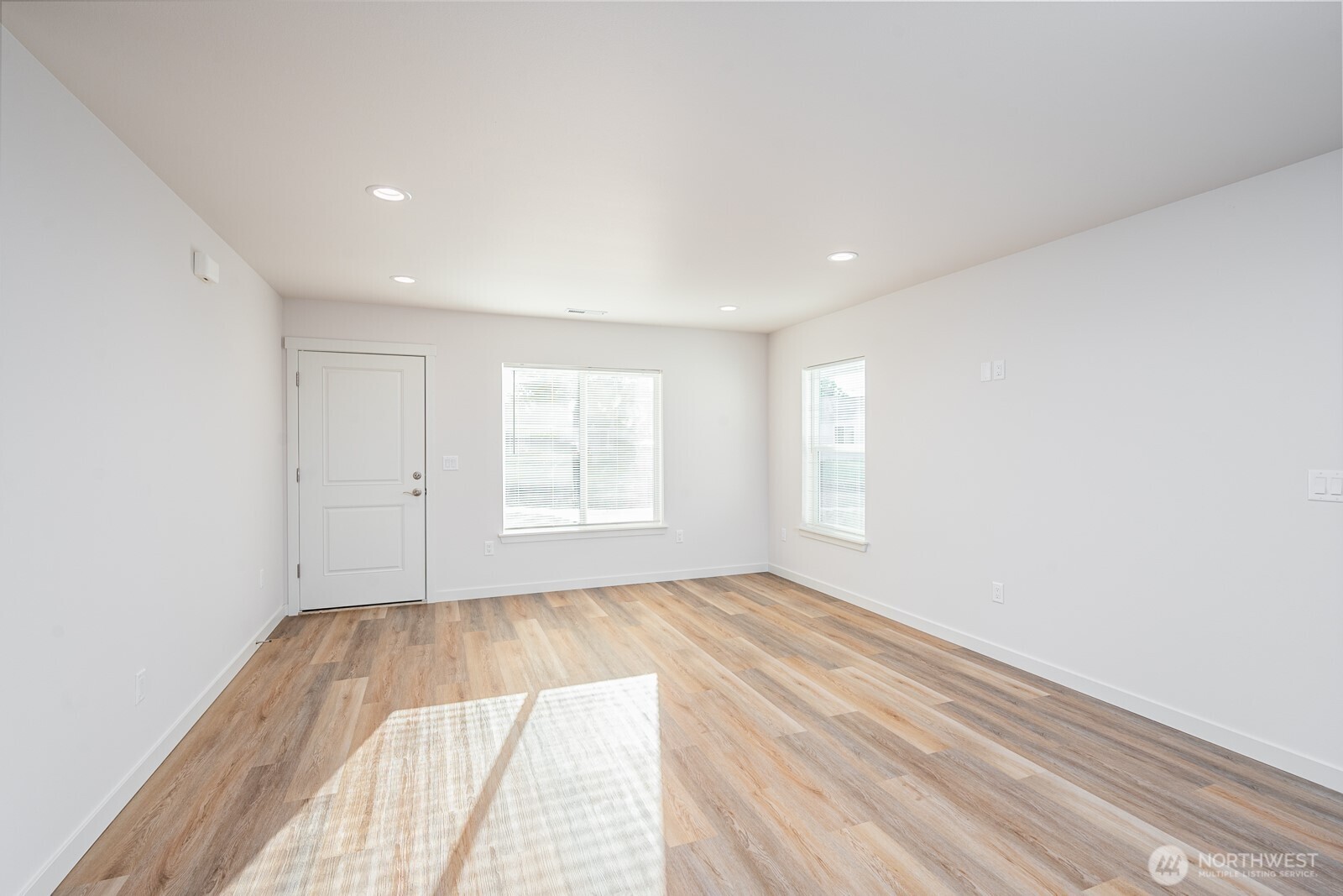 1325 Shaw Street Property Photo 7