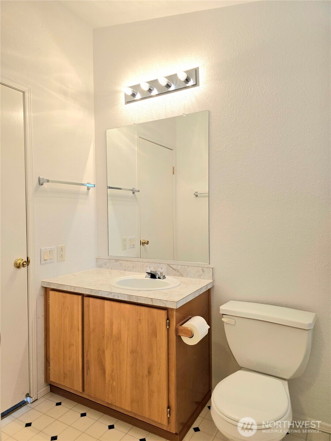 509 E Pacific Avenue Property Photo 28