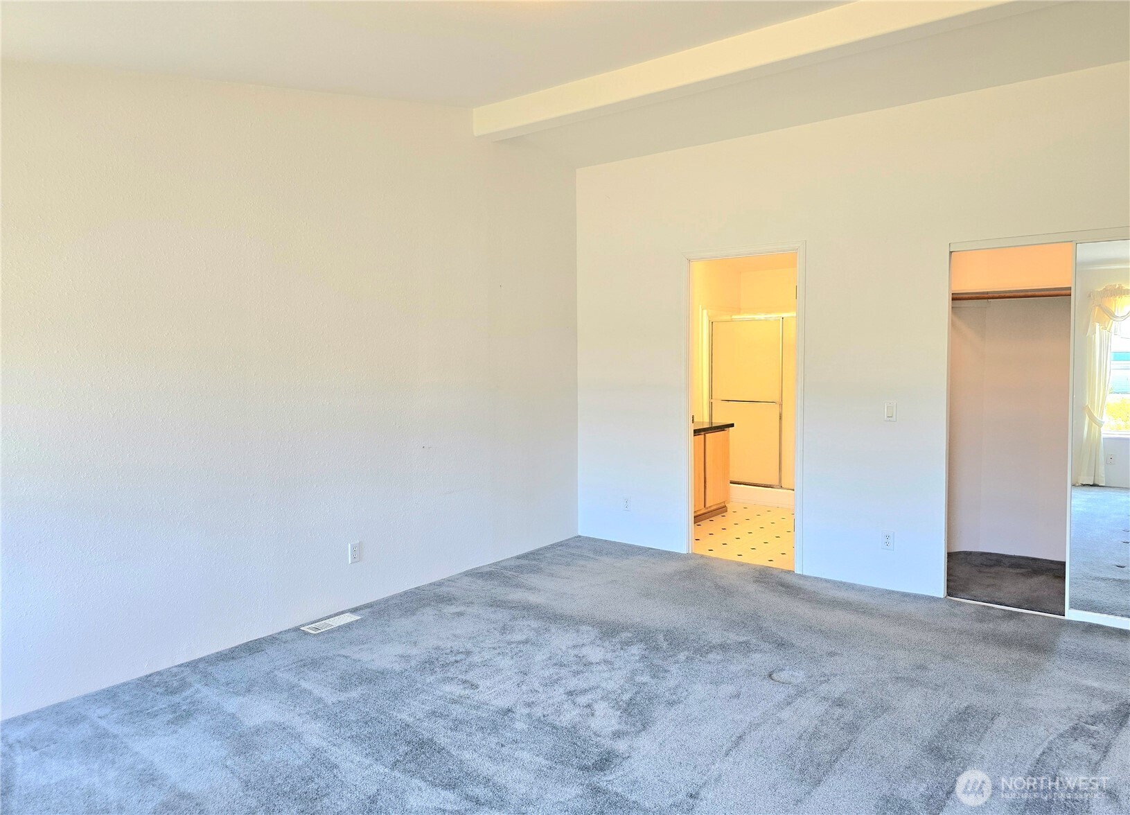 509 E Pacific Avenue Property Photo 33