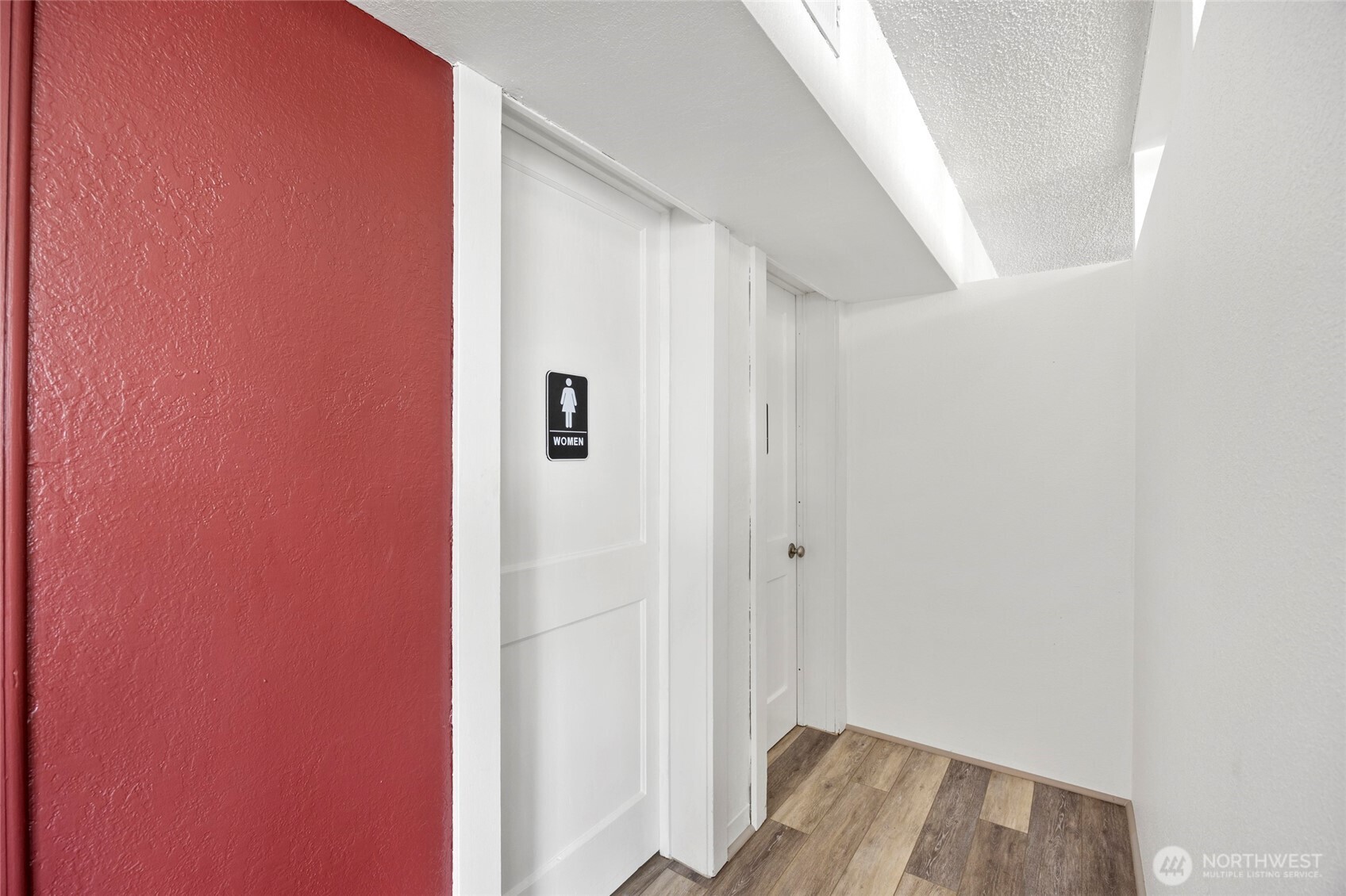 228 Se F Street Property Photo 24