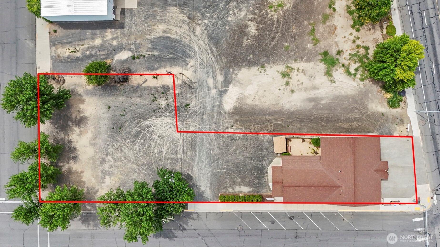 228 Se F Street Property Photo 38