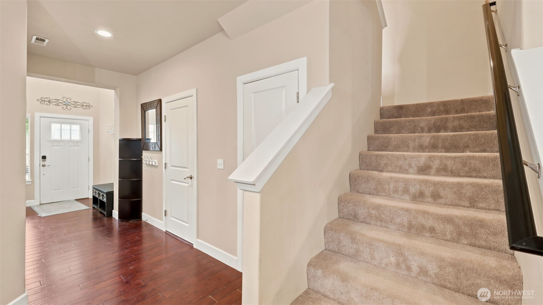 6706 Elaine Avenue Property Photo 5