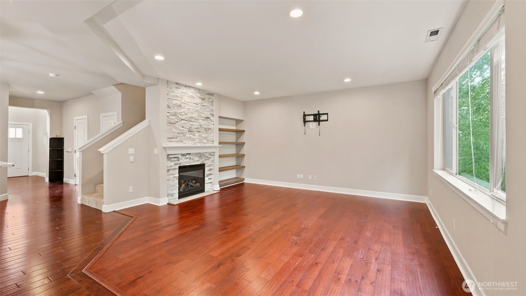 6706 Elaine Avenue Property Photo 9