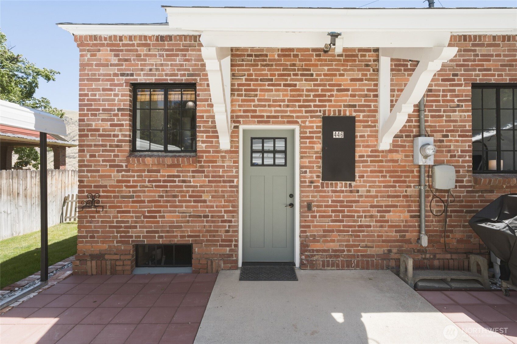 446 5th Street Property Photo 26