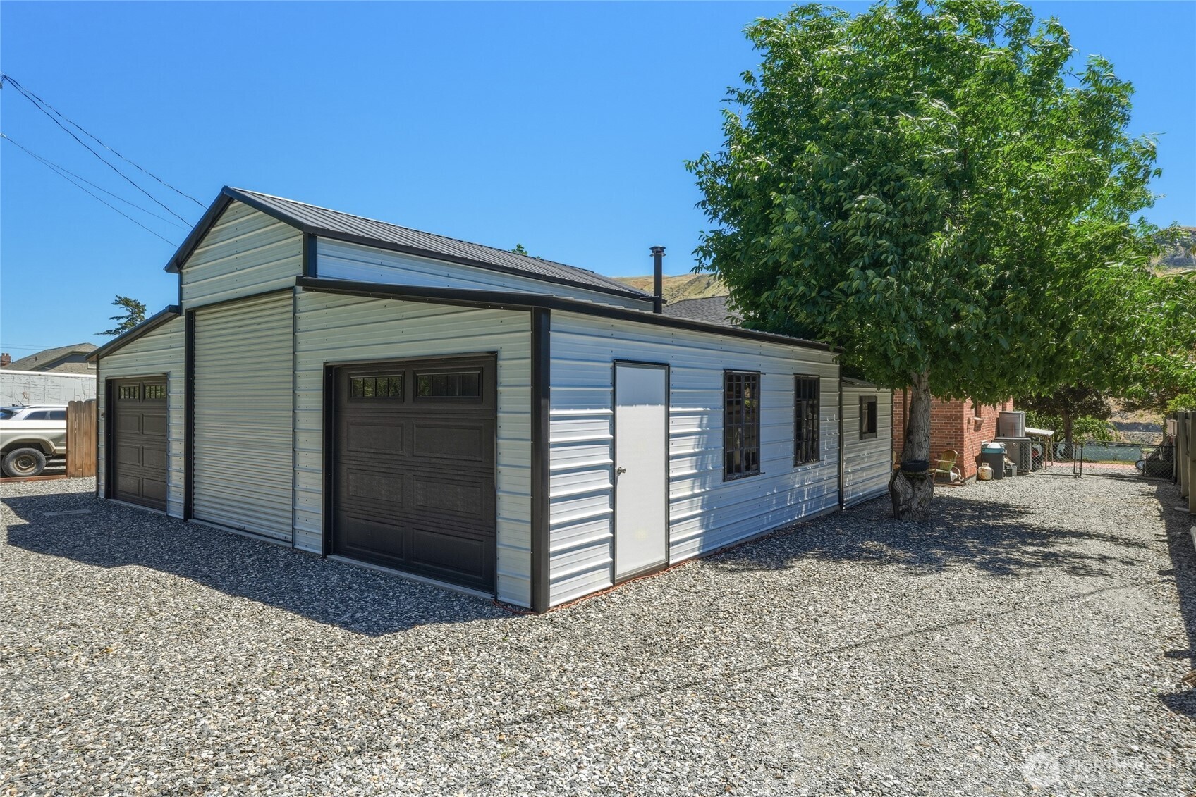 446 5th Street Property Photo 30