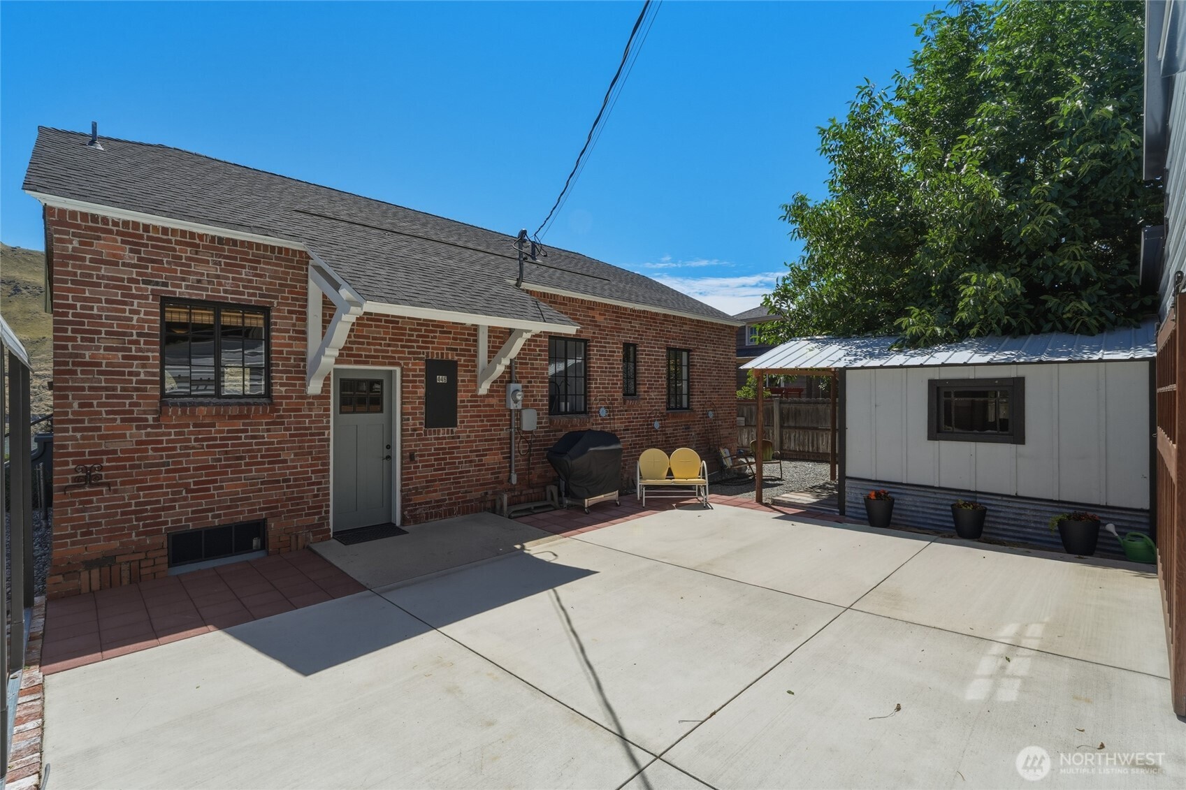 446 5th Street Property Photo 34