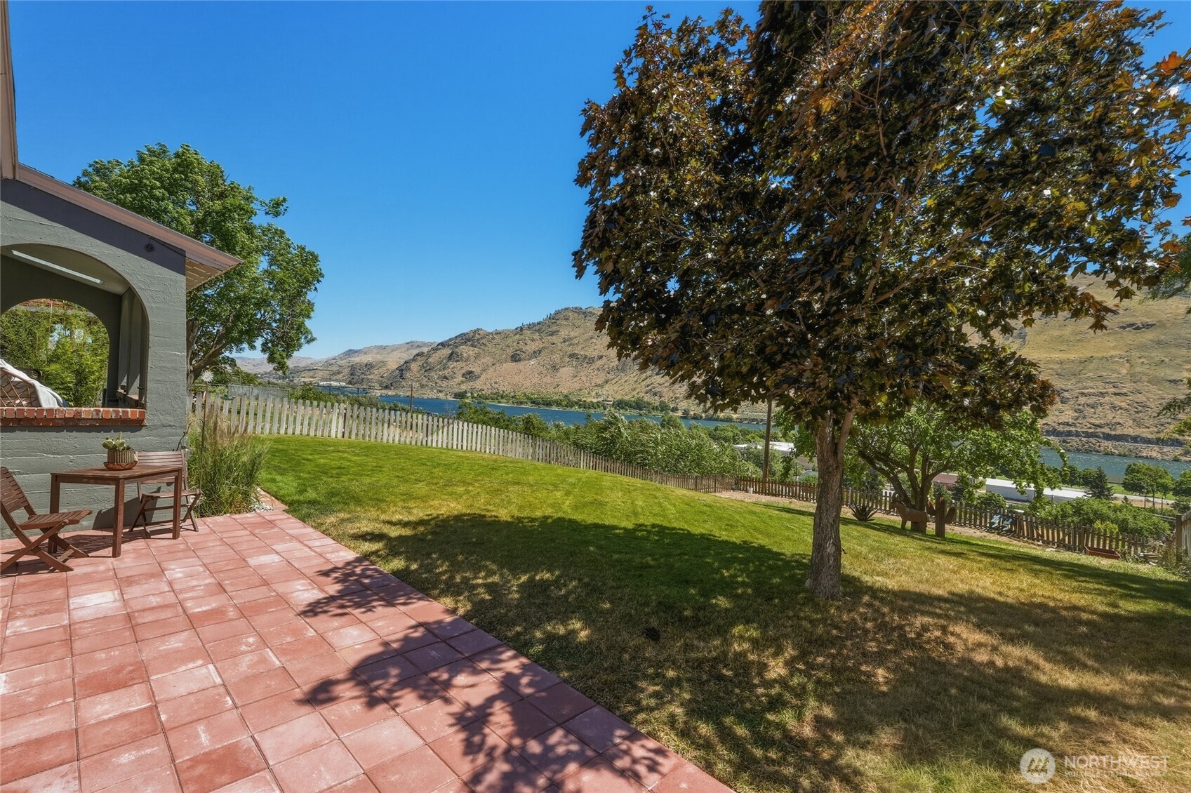 446 5th Street Property Photo 38