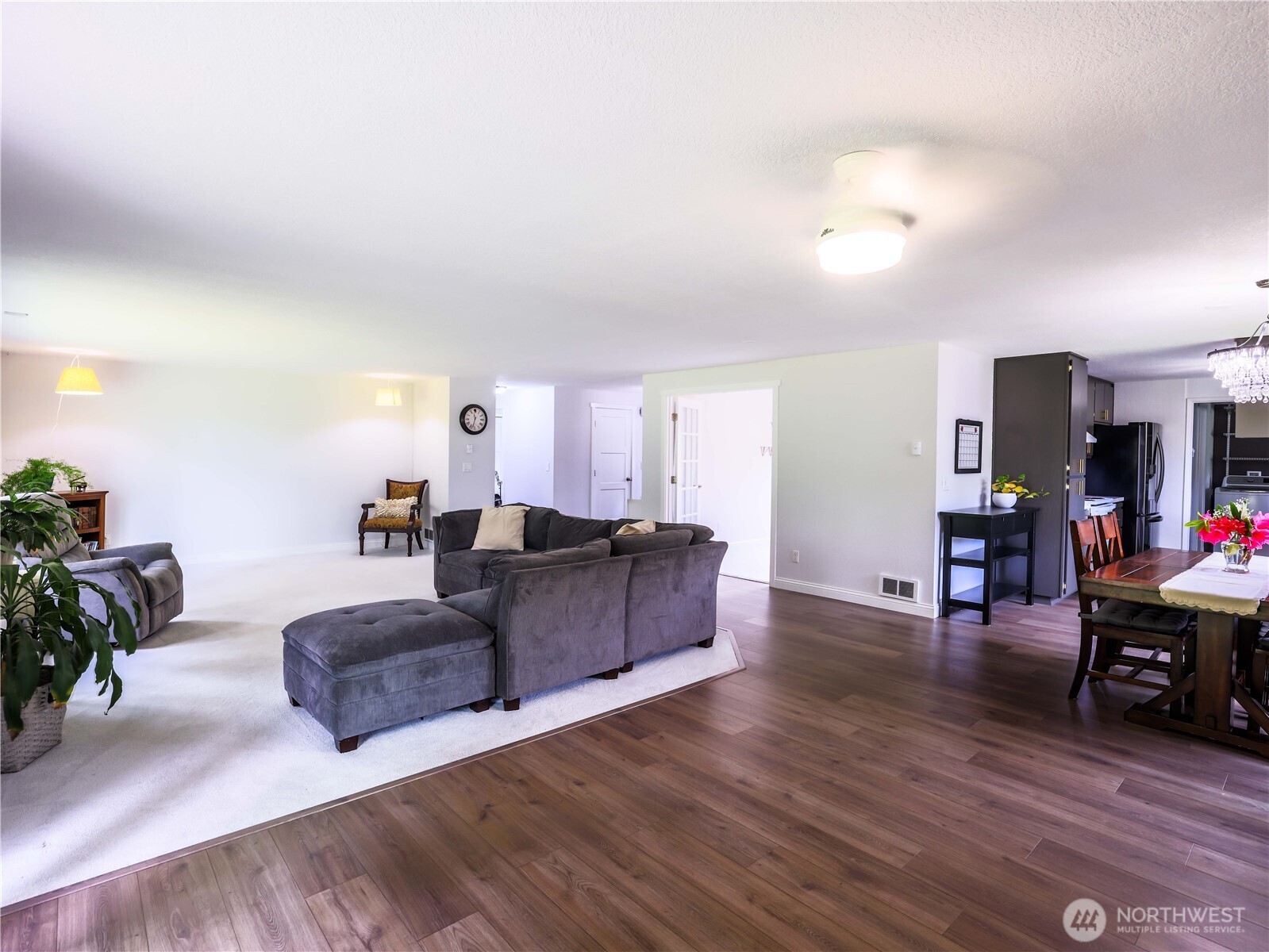 20925 Frank Waters Road Property Photo 7