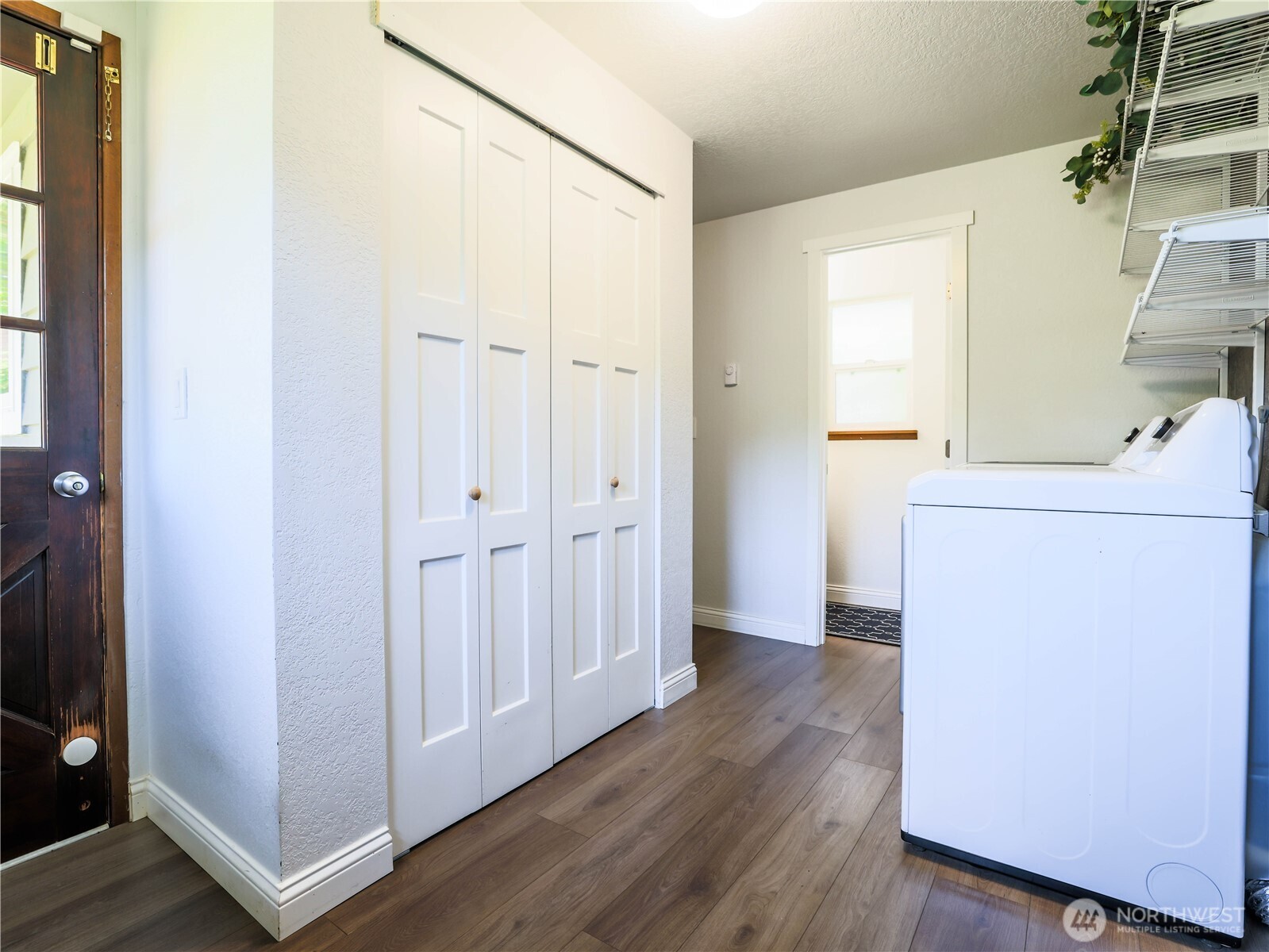 20925 Frank Waters Road Property Photo 13