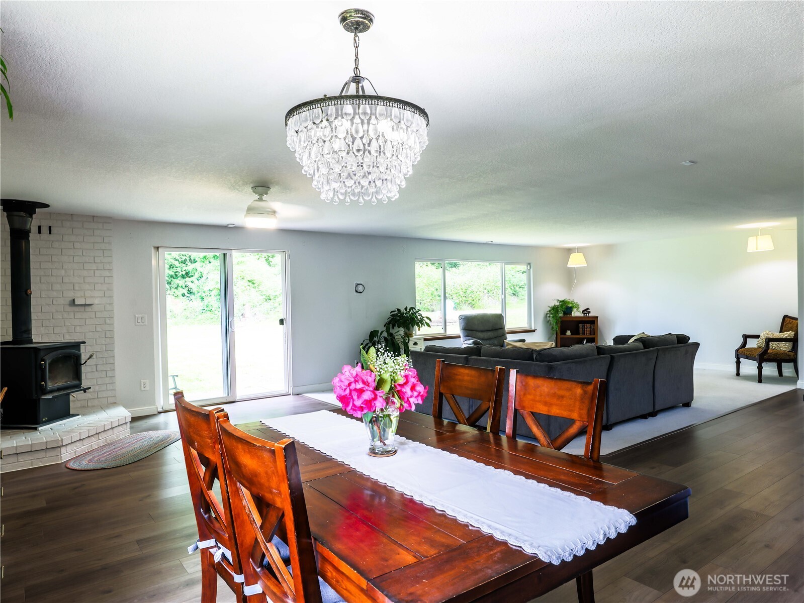 20925 Frank Waters Road Property Photo 16