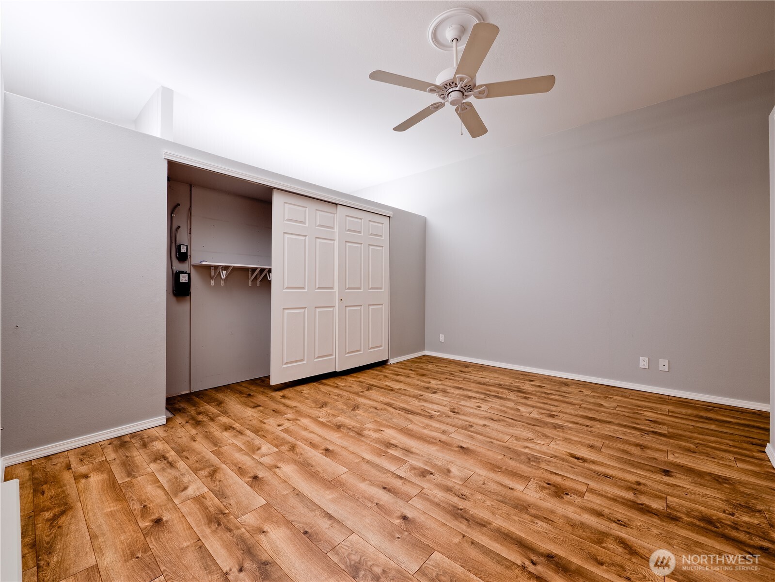 526 1st Avenue 203 Property Photo 20