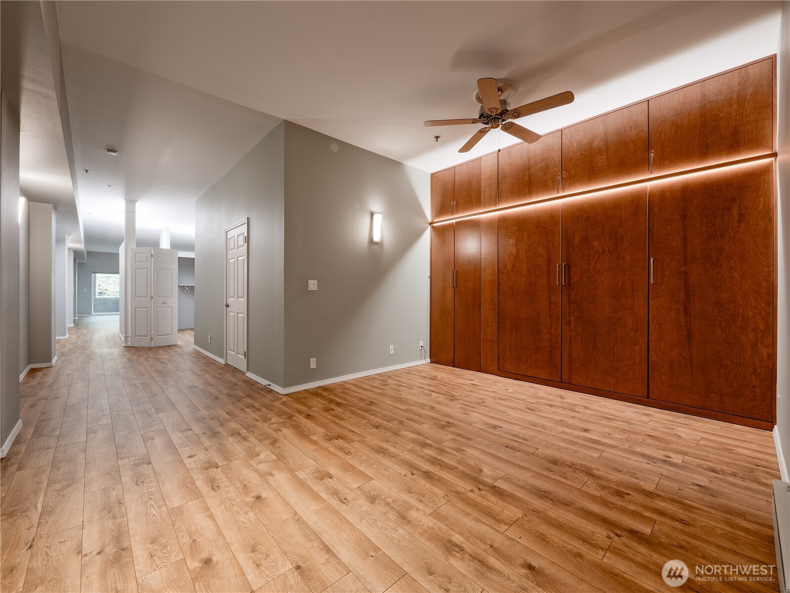 526 1st Avenue 203 Property Photo 26