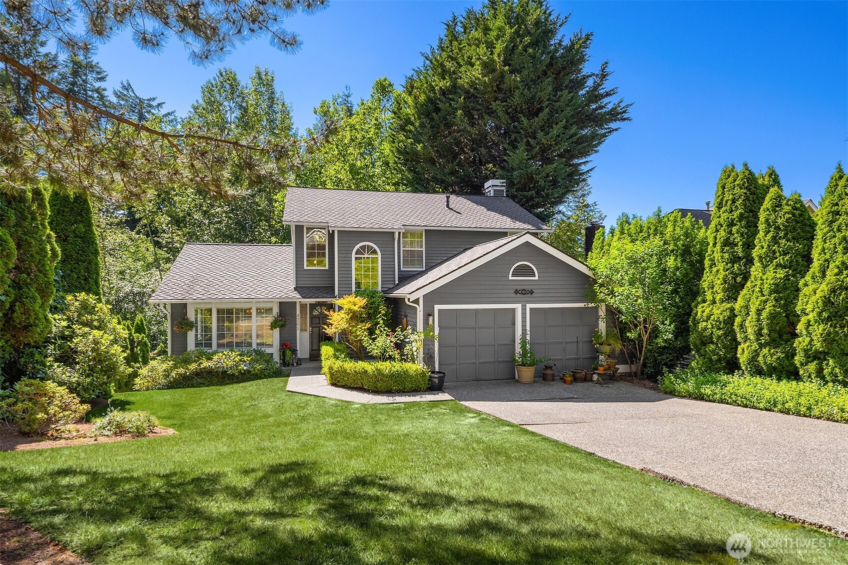 4261 244th Place Property Photo 1
