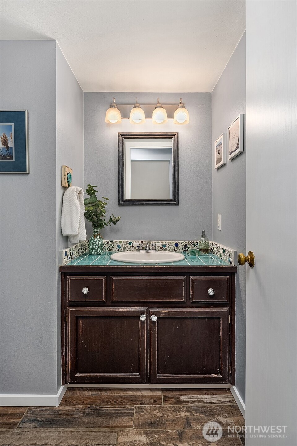 4261 244th Place Property Photo 14