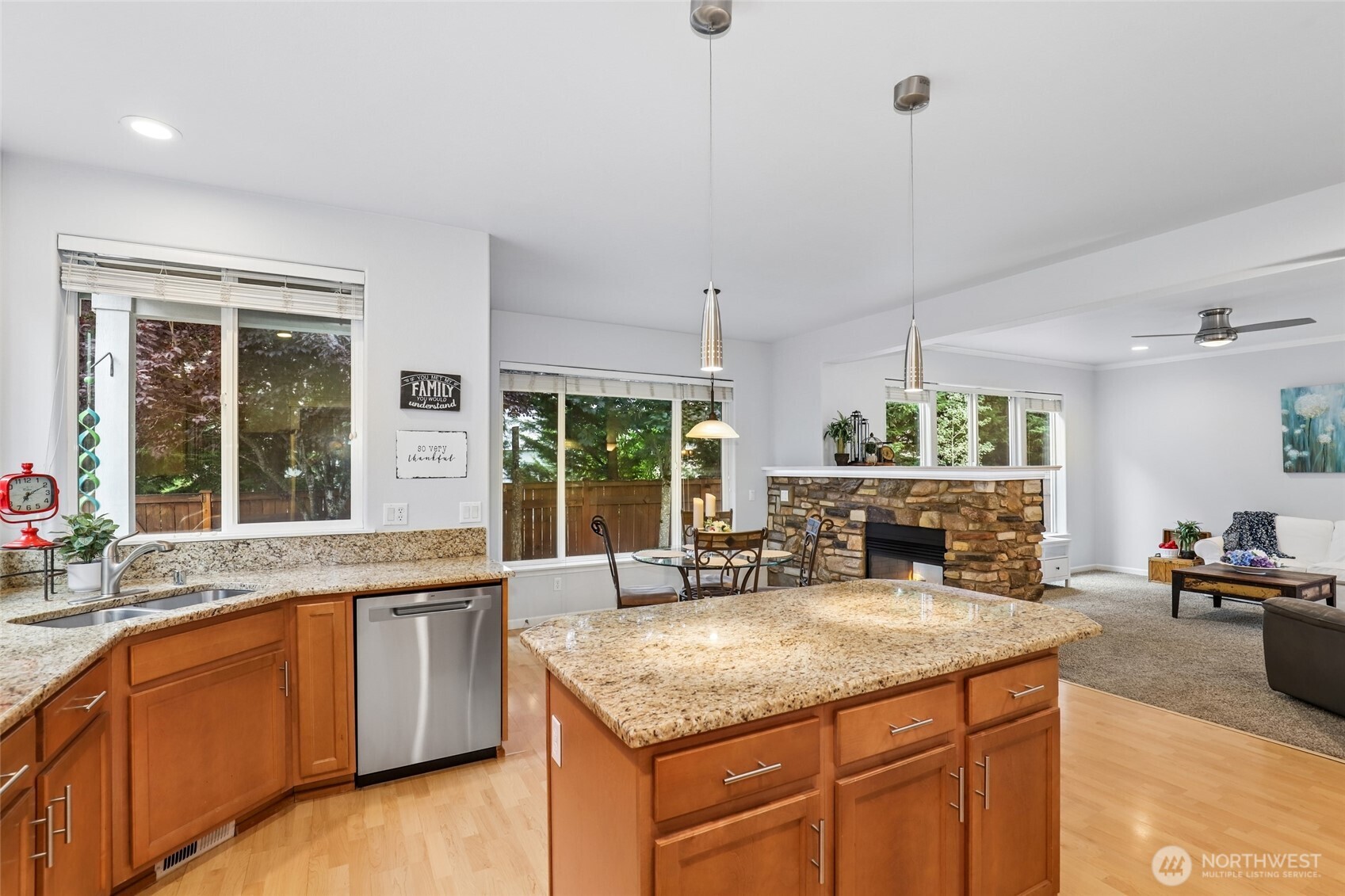 17208 138th Avenue Ct Property Photo 7