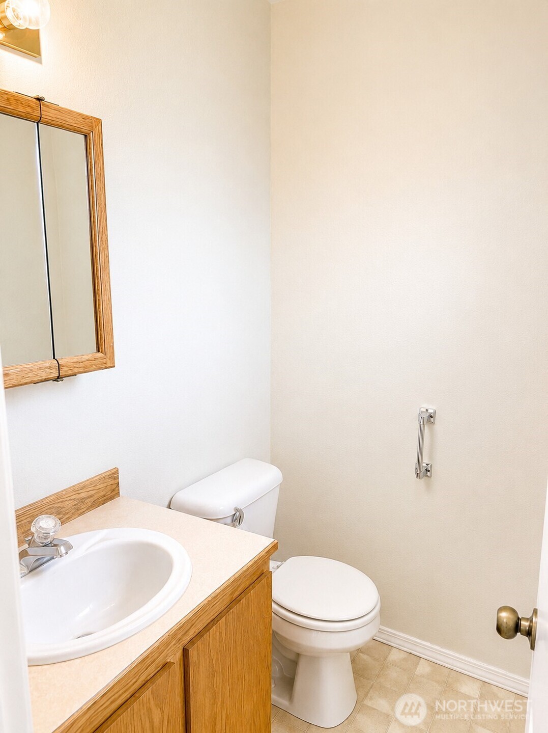 8 Orchard Loop S. Property Photo 10