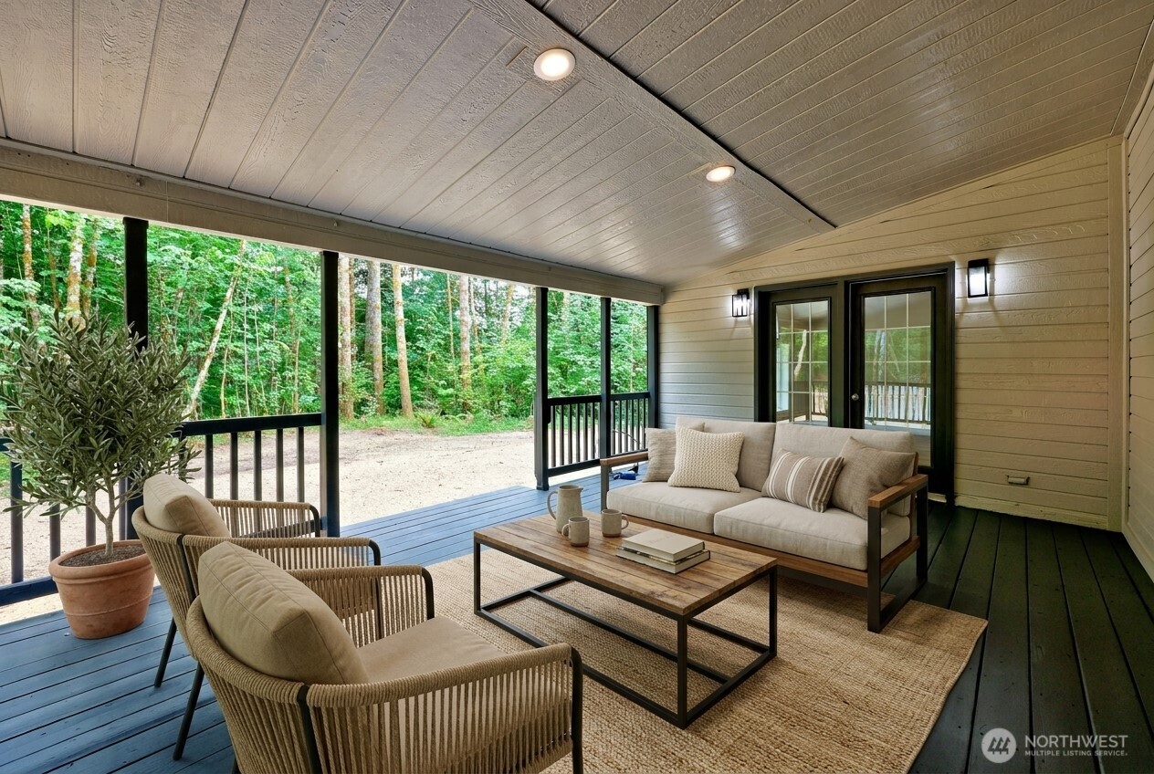 1301 Ne Tahuya River Drive Property Photo 1