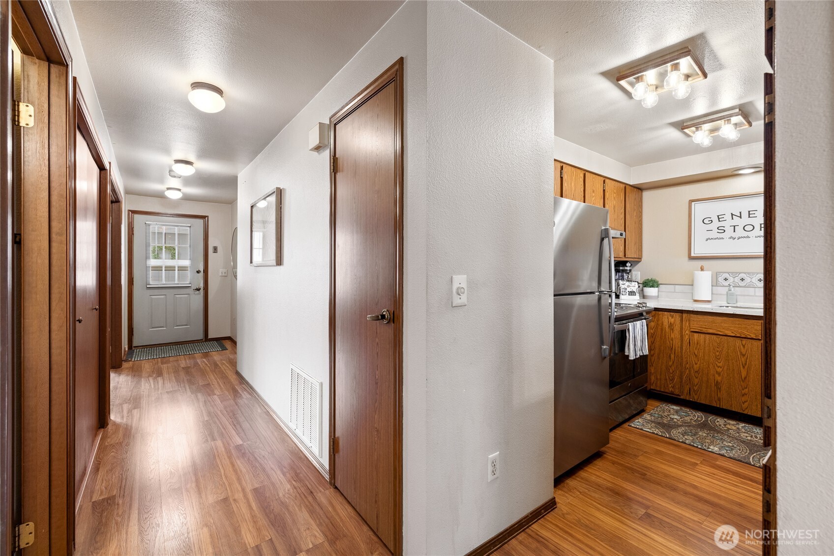 6020 N Highlands Parkway 6 Property Photo 5