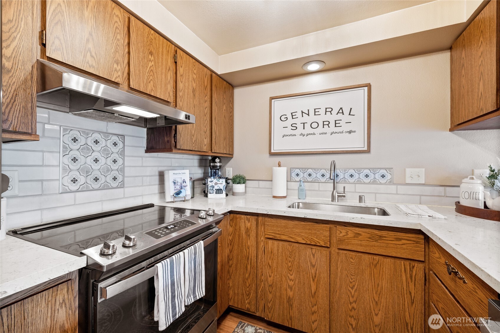 6020 N Highlands Parkway 6 Property Photo 15