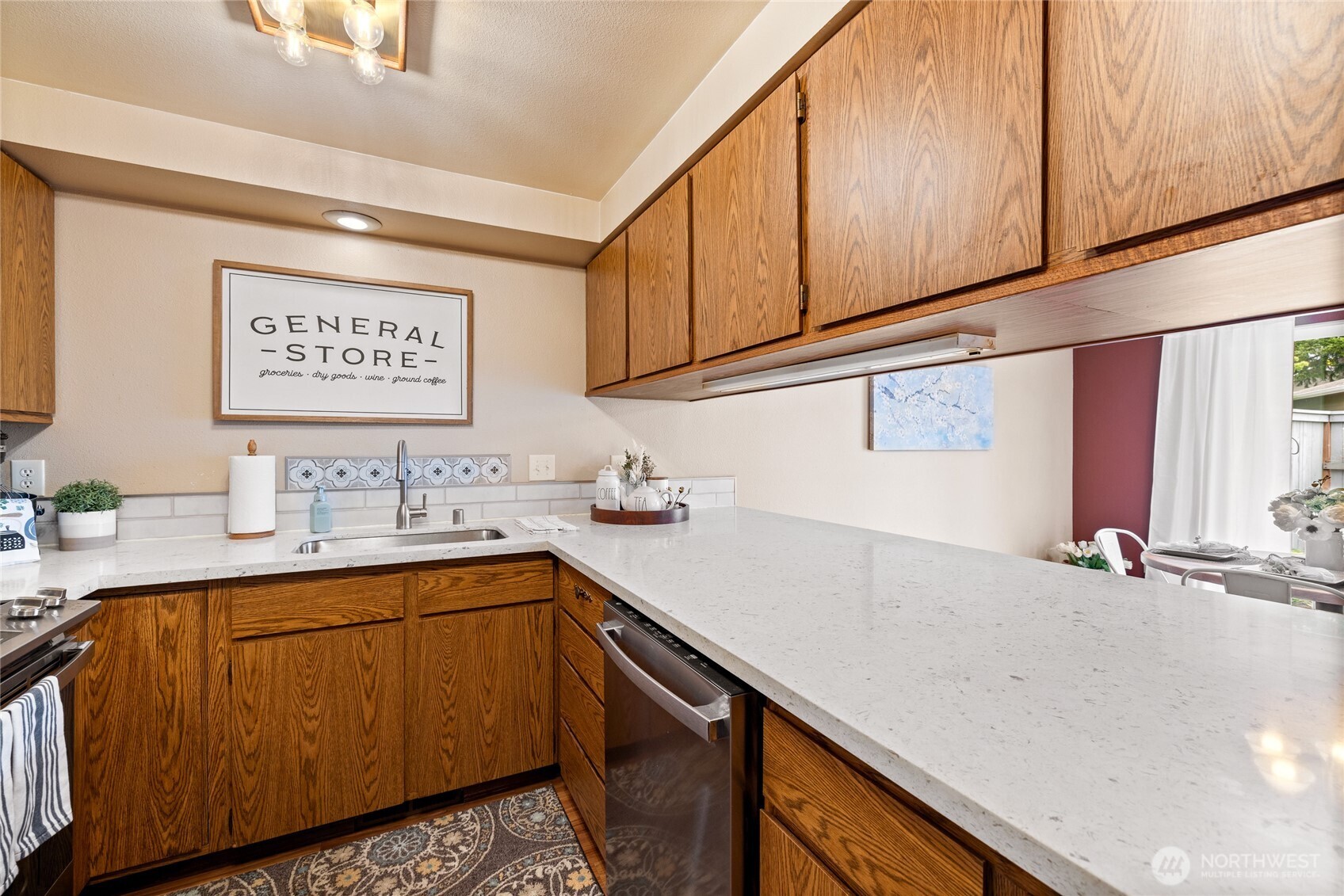 6020 N Highlands Parkway 6 Property Photo 17