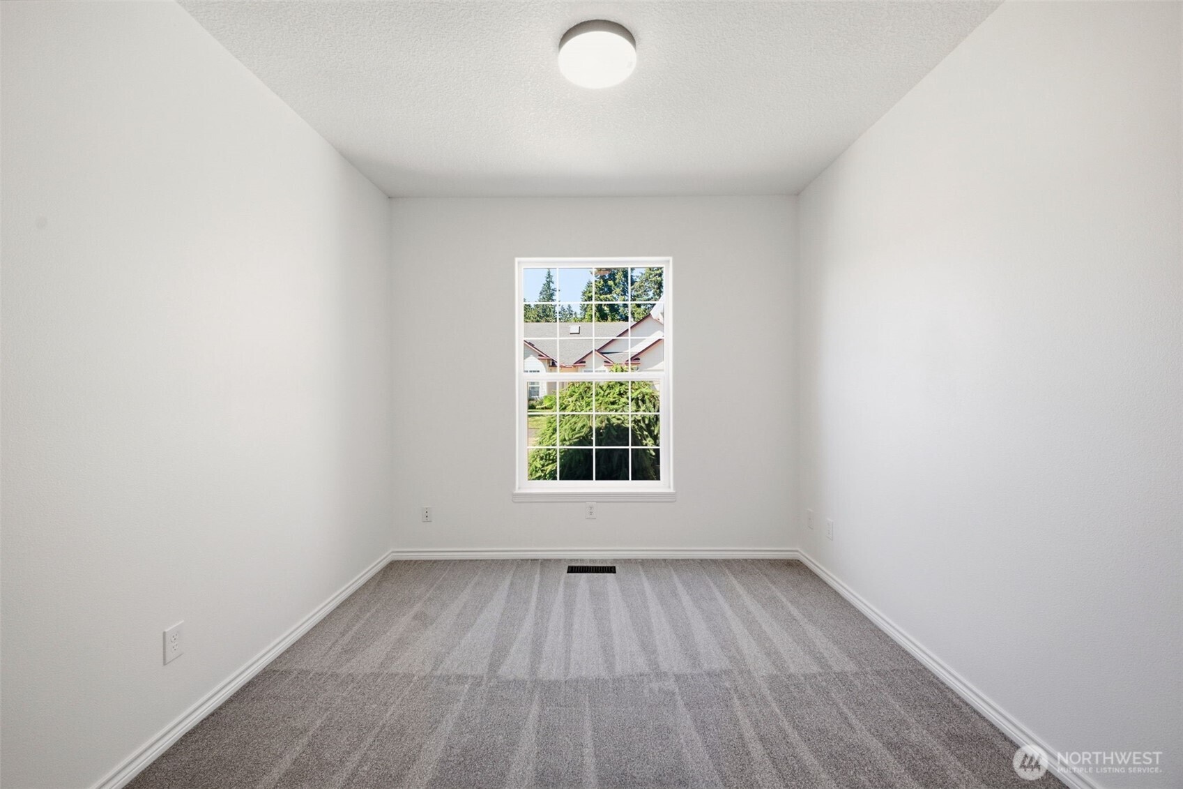 4511 Ne 104th Way Property Photo 15