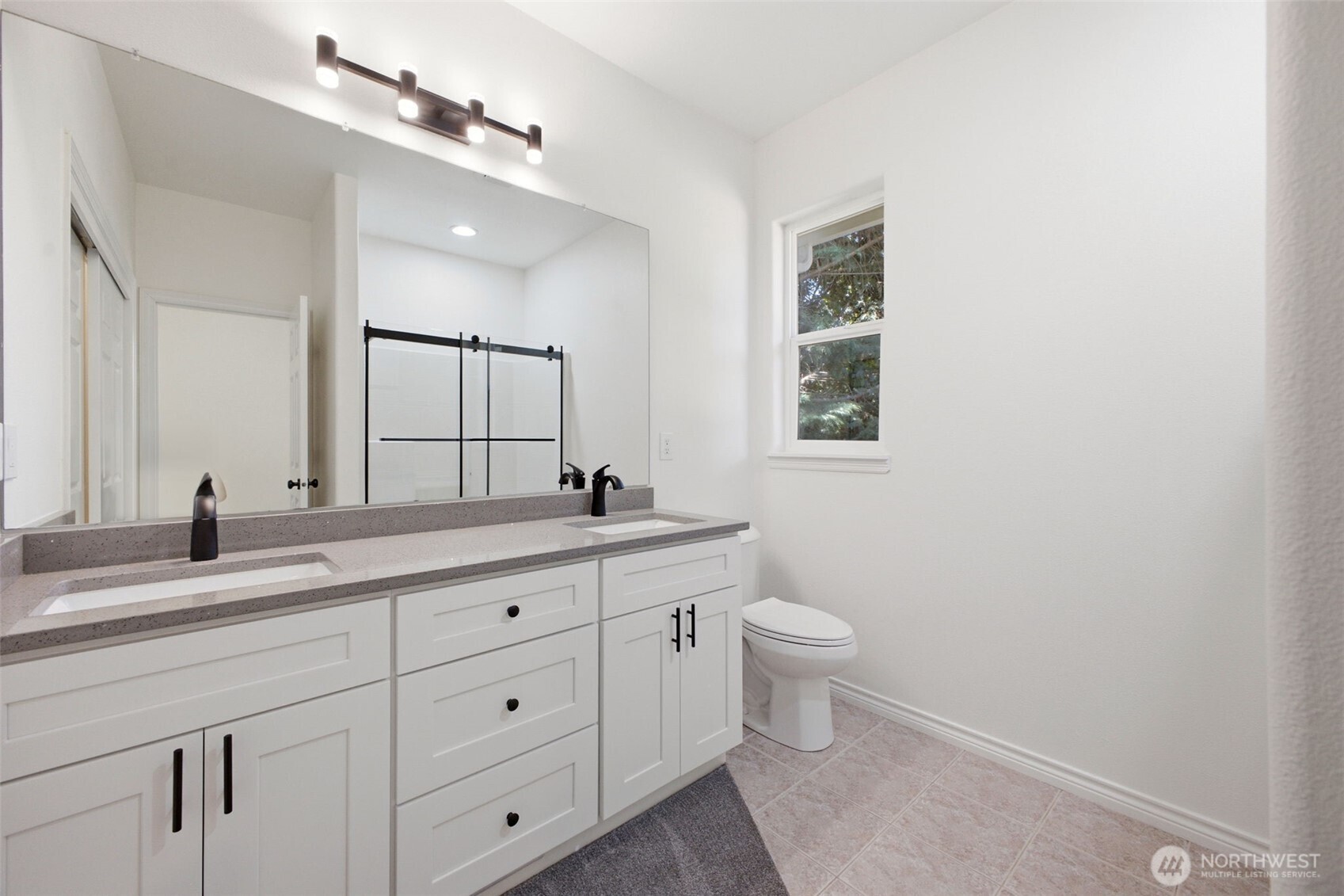 4511 Ne 104th Way Property Photo 24