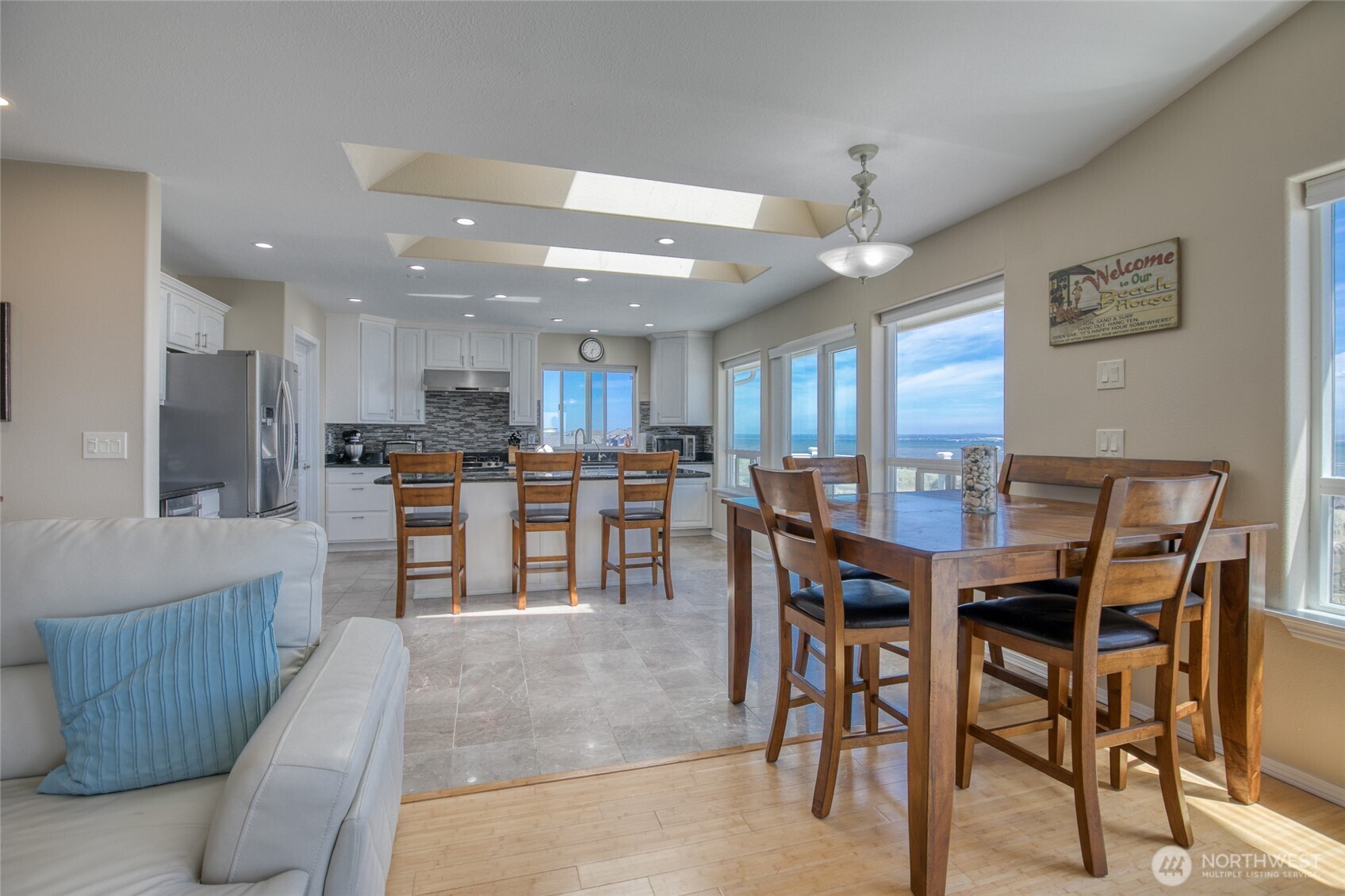 1477 Ocean Crest Avenue Property Photo 9