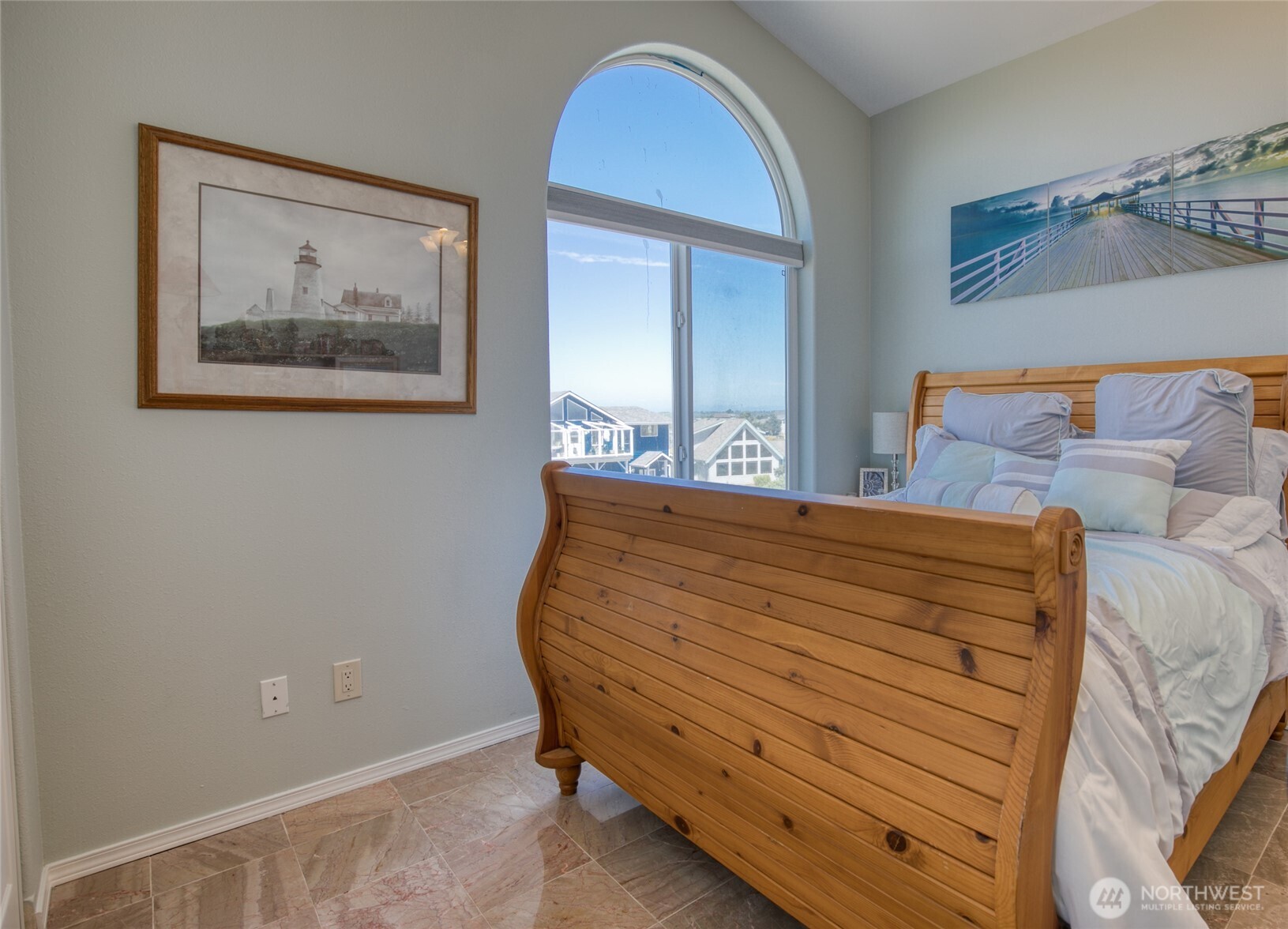 1477 Ocean Crest Avenue Property Photo 11