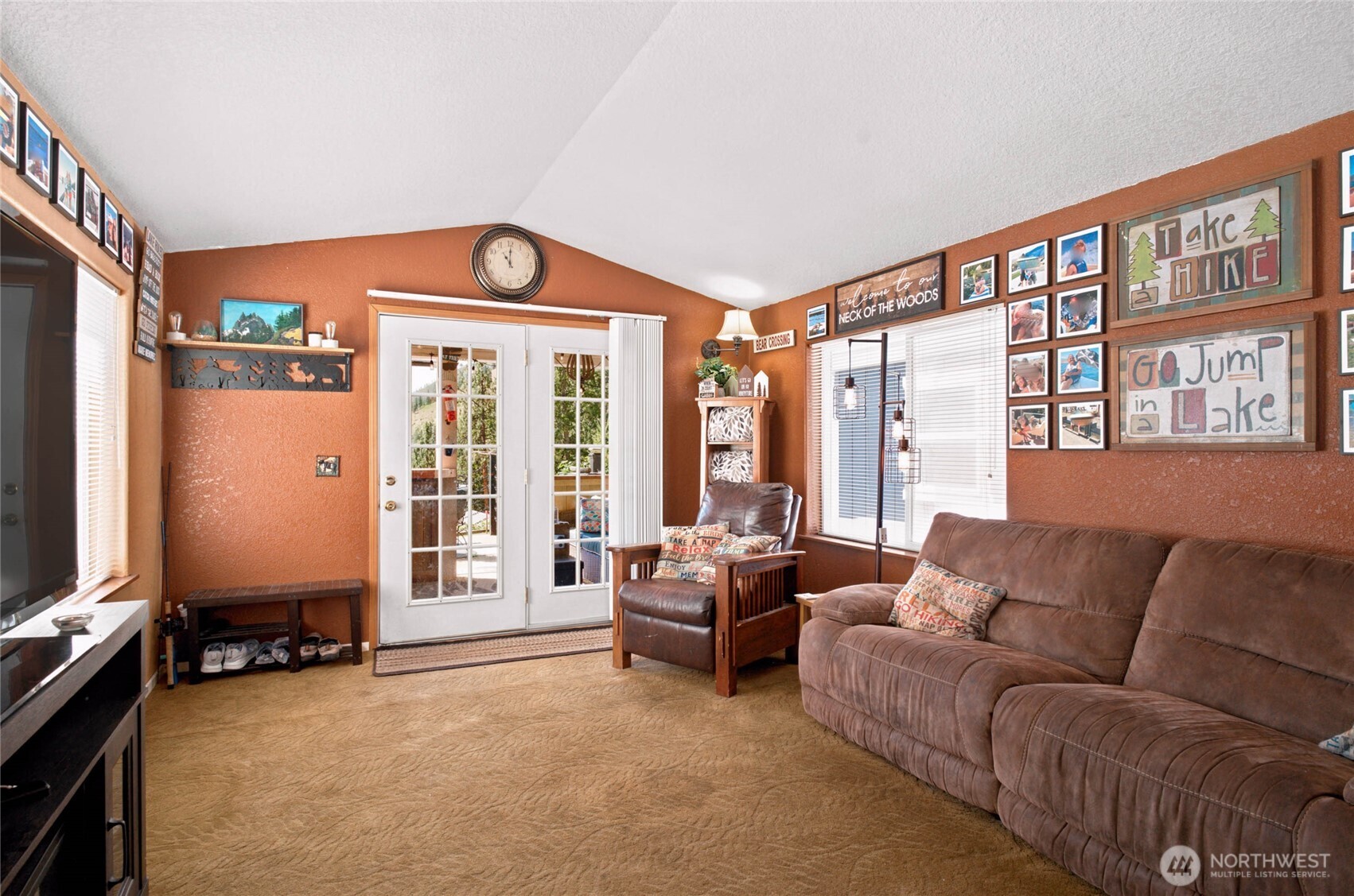 11155 S Lakeshore Road 17a Property Photo 6