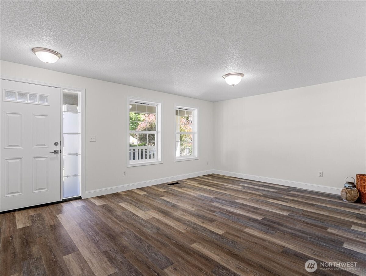 181 Marty Loop Property Photo 5