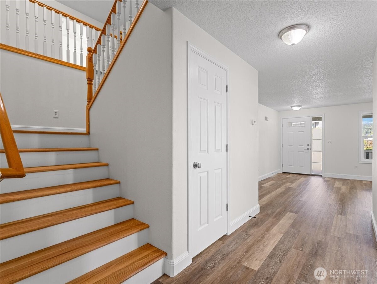 181 Marty Loop Property Photo 17