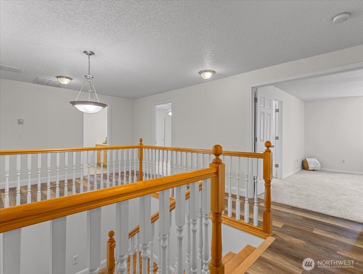181 Marty Loop Property Photo 18